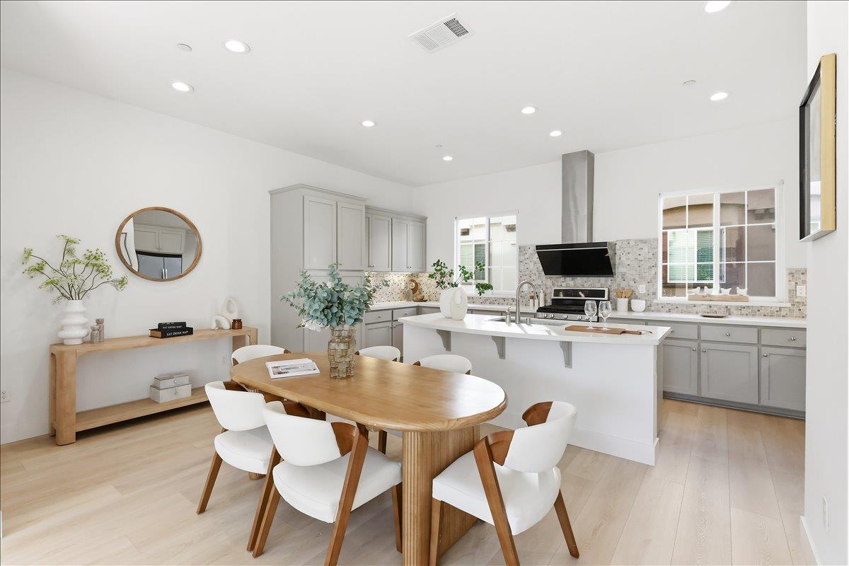 Photo #2: ML82041883 Listing: Photo #2