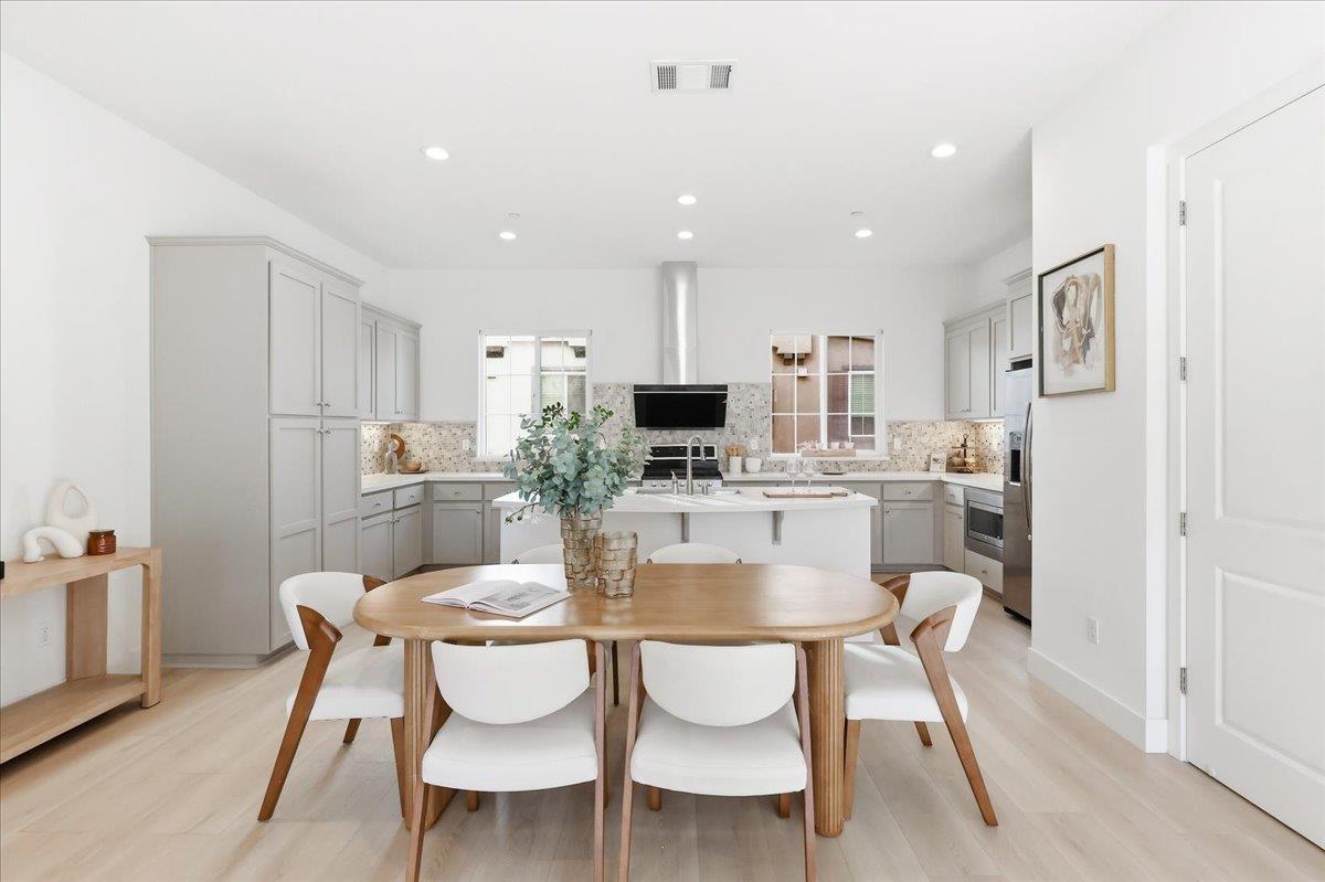 Photo #3: ML82041883 Listing: Photo #3