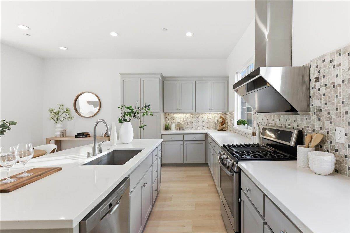 Photo #6: ML82041883 Listing: Photo #6