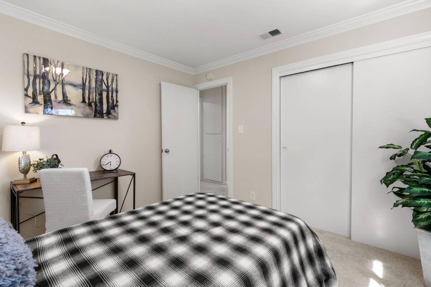 Photo #16: ML82041884 Listing: Photo #16