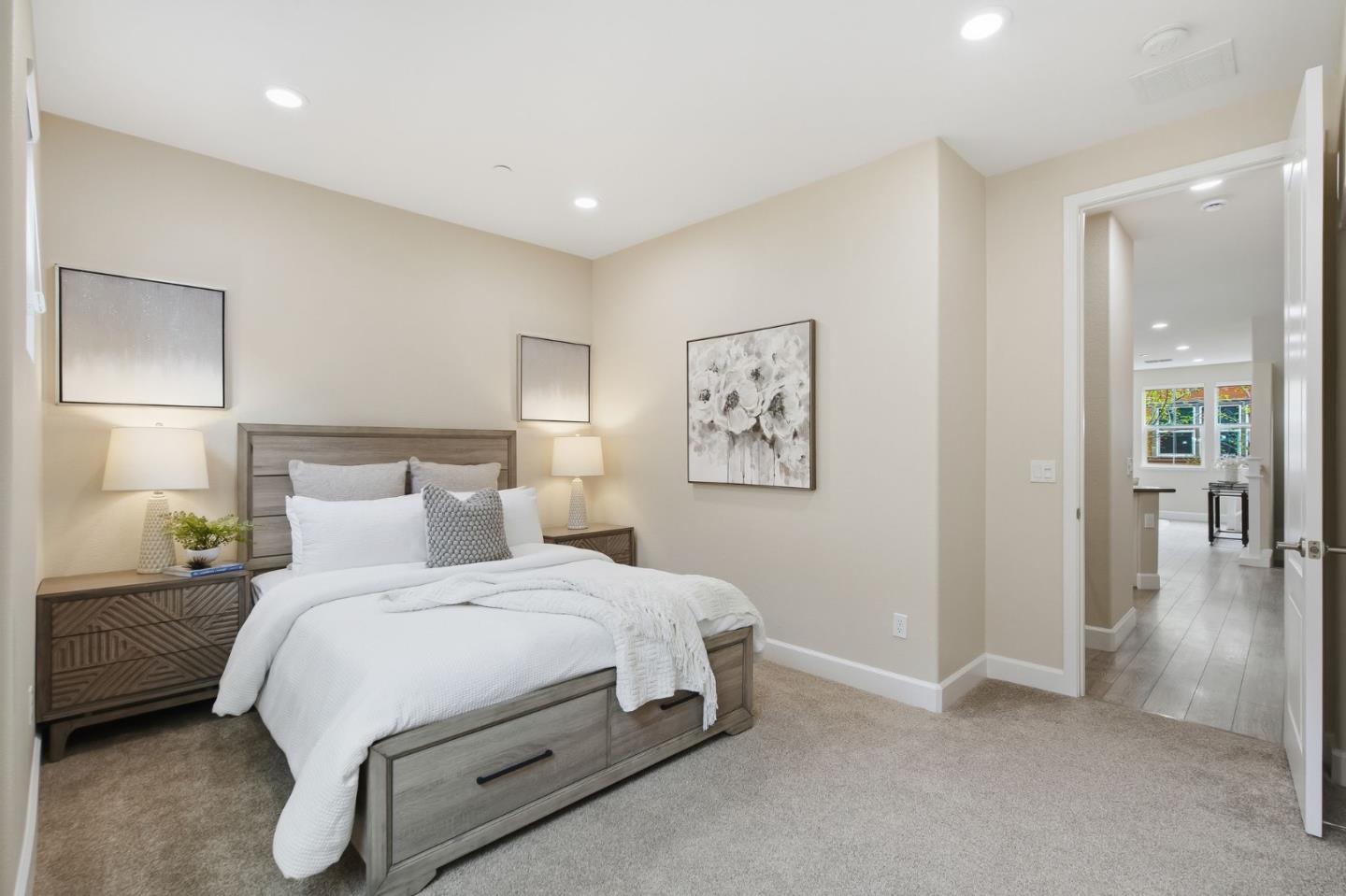 Detail Gallery Image 12 of 27 For 478 Rialto Pl, San Jose,  CA 95128 - 3 Beds | 3 Baths