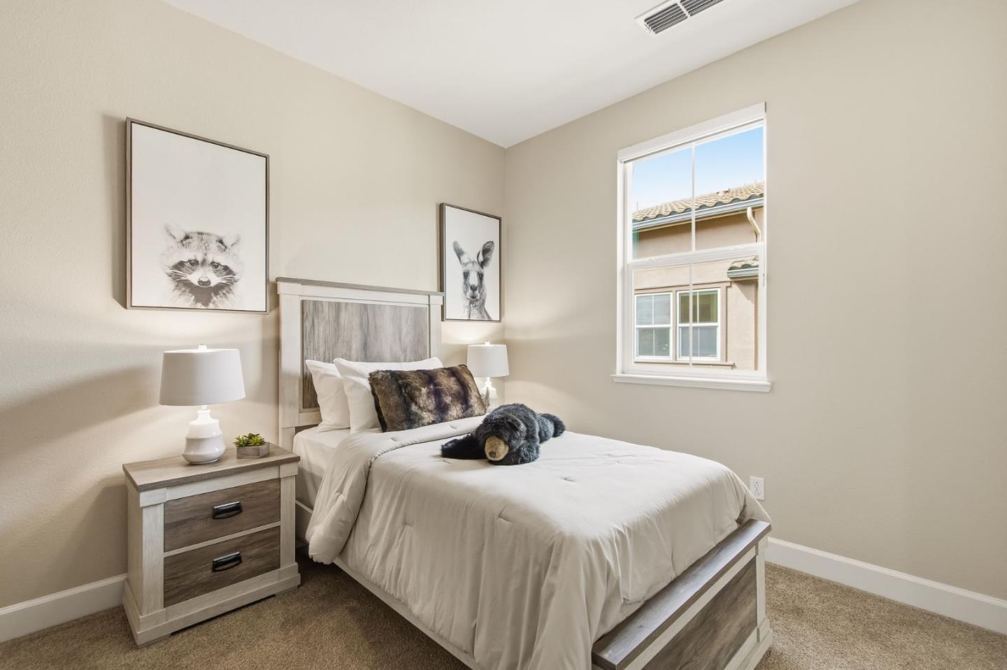 Detail Gallery Image 19 of 27 For 478 Rialto Pl, San Jose,  CA 95128 - 3 Beds | 3 Baths