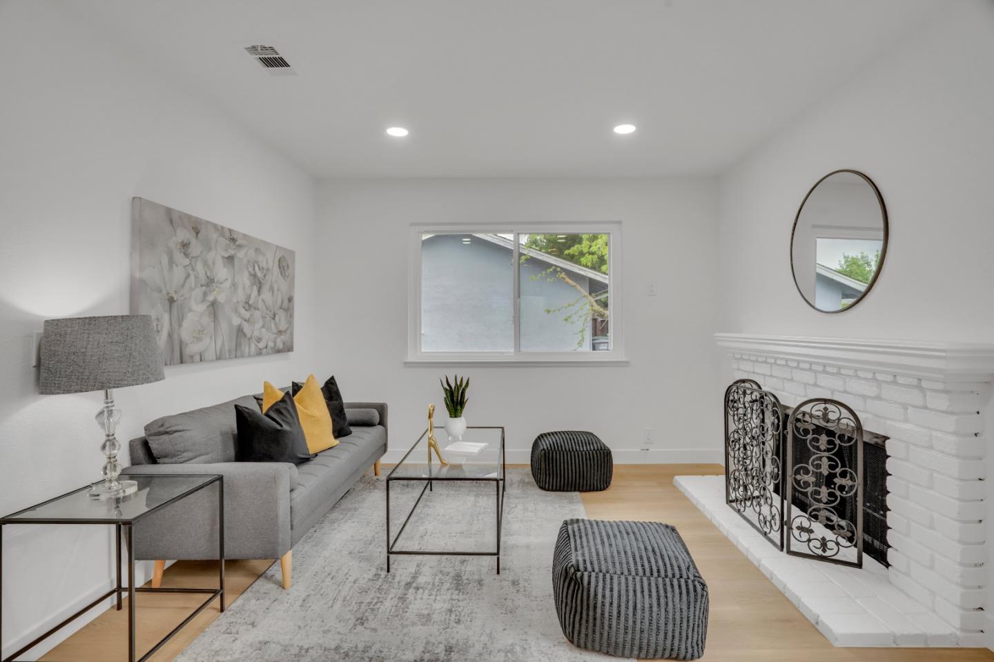 Detail Gallery Image 19 of 38 For 7516 Stagecoach Rd, Dublin,  CA 94568 - 3 Beds | 2/1 Baths