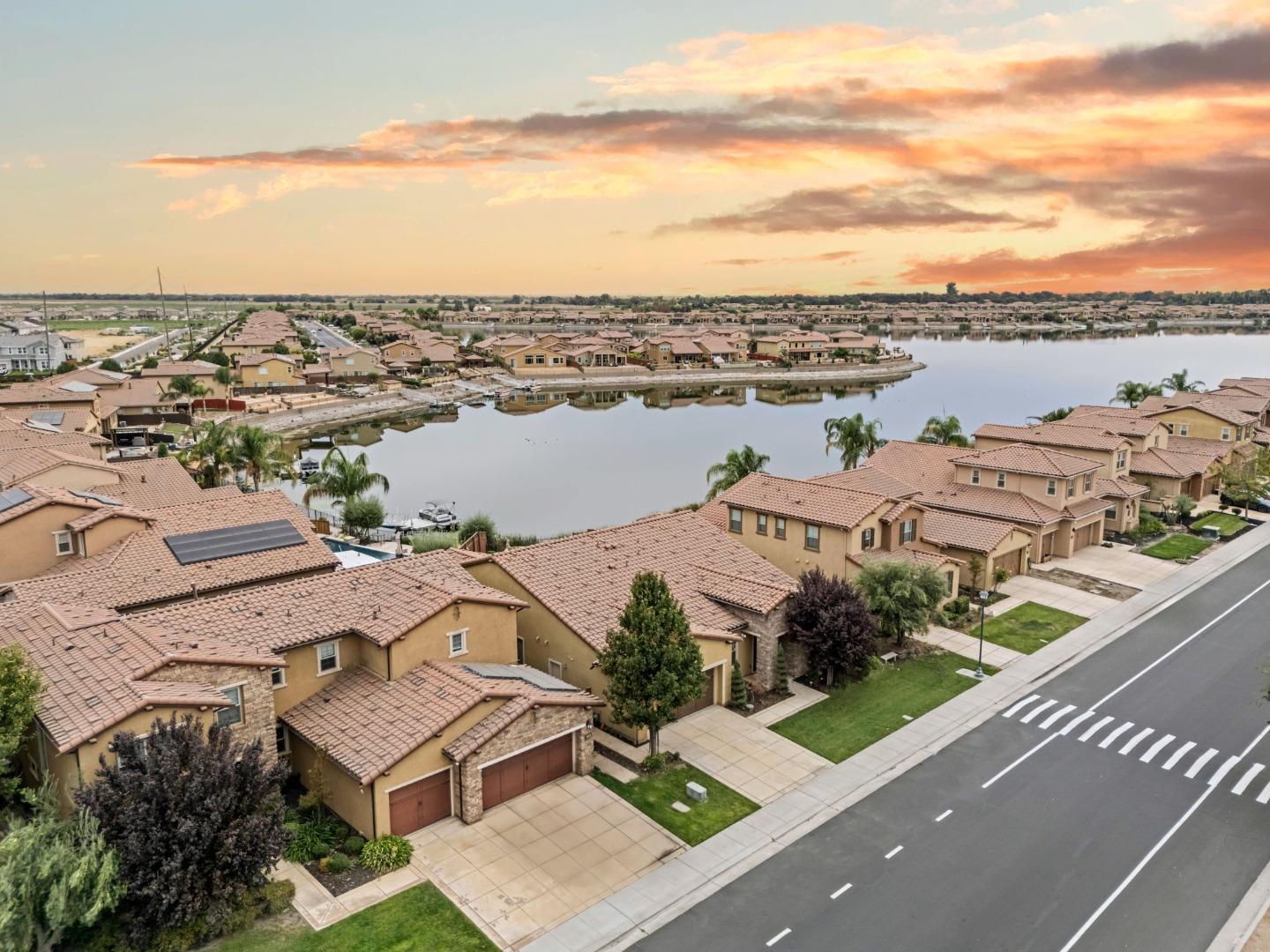 Detail Gallery Image 61 of 71 For 3716 Chiavari Way, Manteca,  CA 95337 - 3 Beds | 2/1 Baths