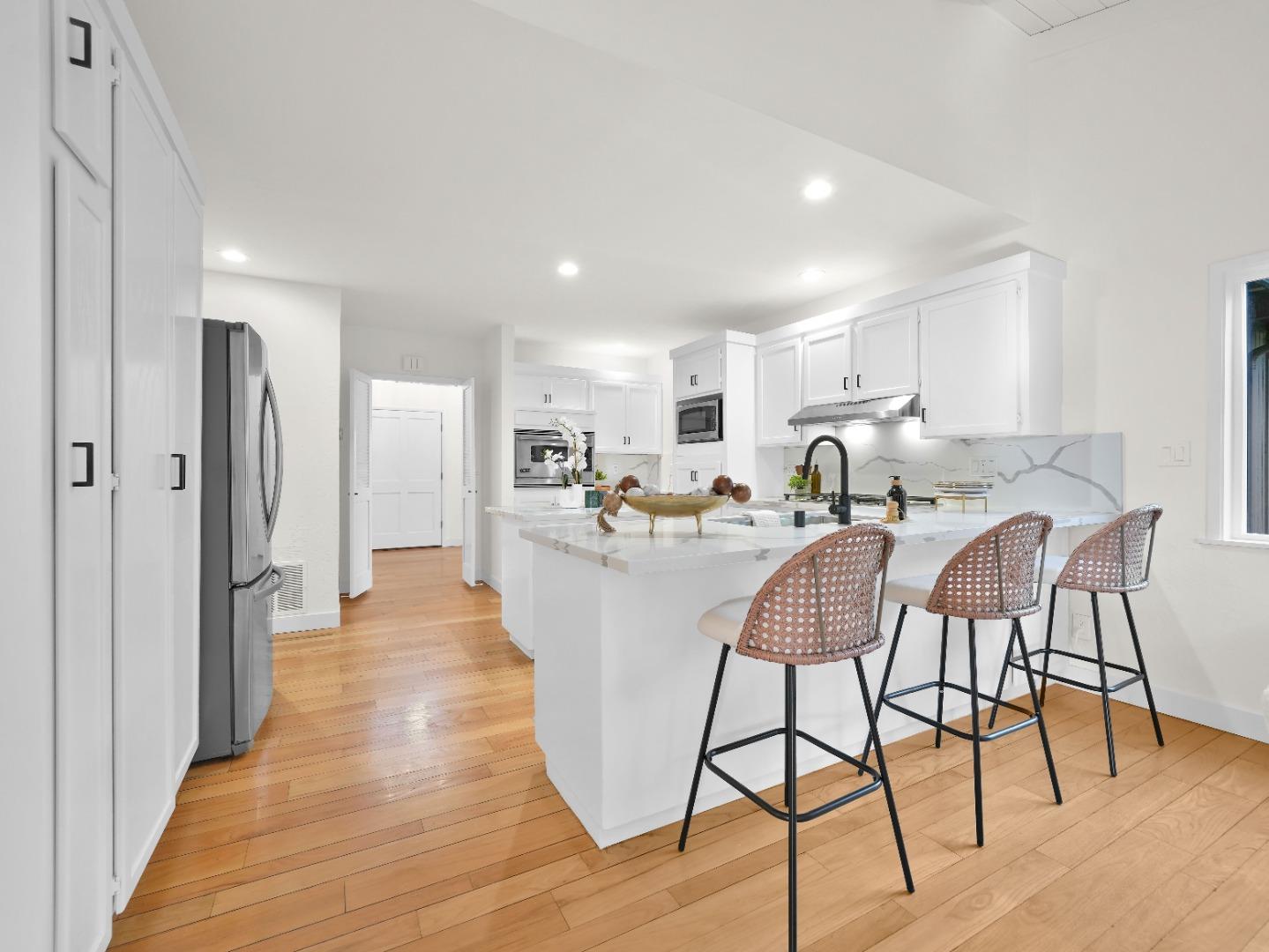 Detail Gallery Image 17 of 69 For 5318 Fairway Dr, San Jose,  CA 95127 - 5 Beds | 3 Baths