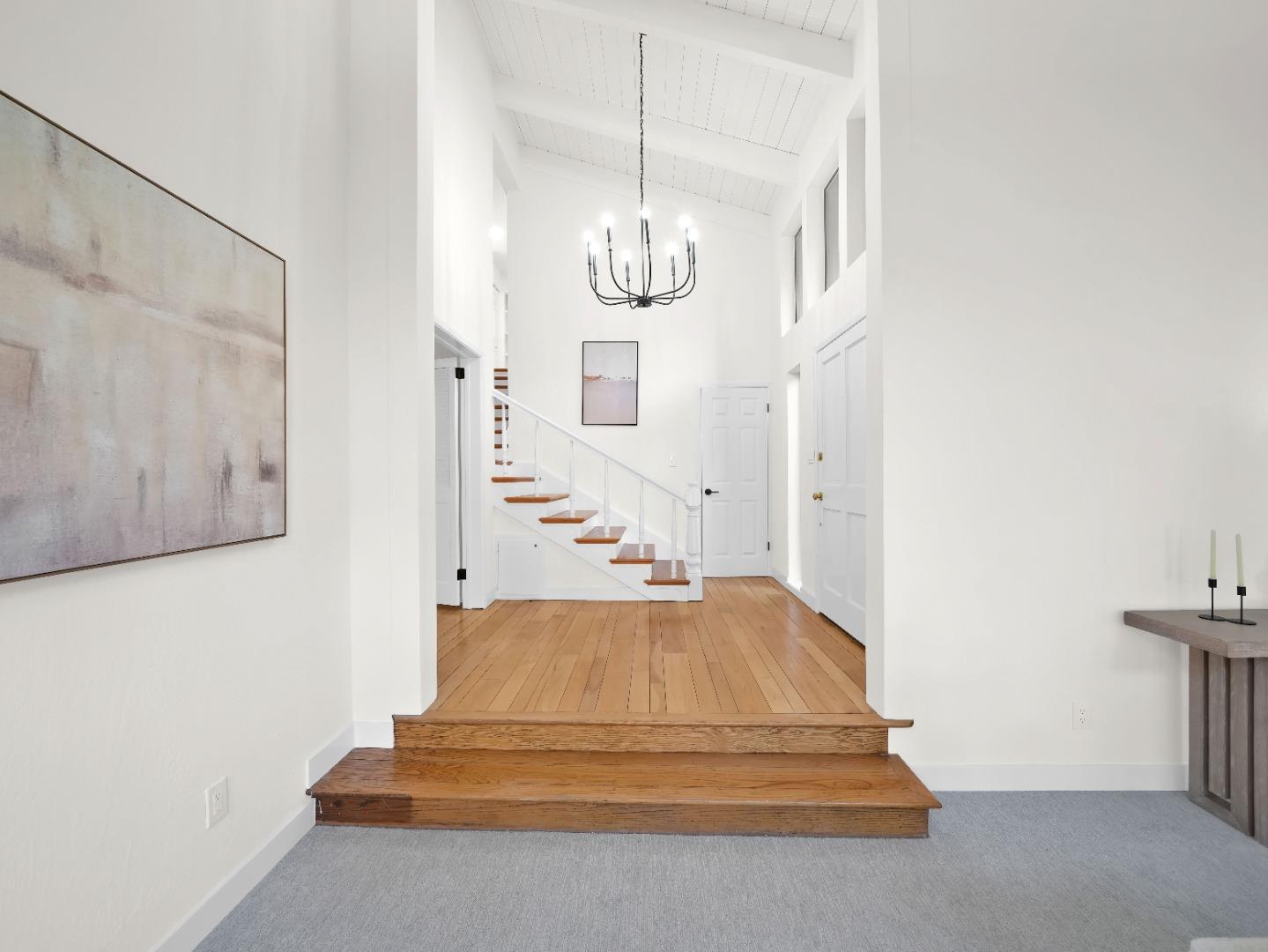 Detail Gallery Image 5 of 69 For 5318 Fairway Dr, San Jose,  CA 95127 - 5 Beds | 3 Baths