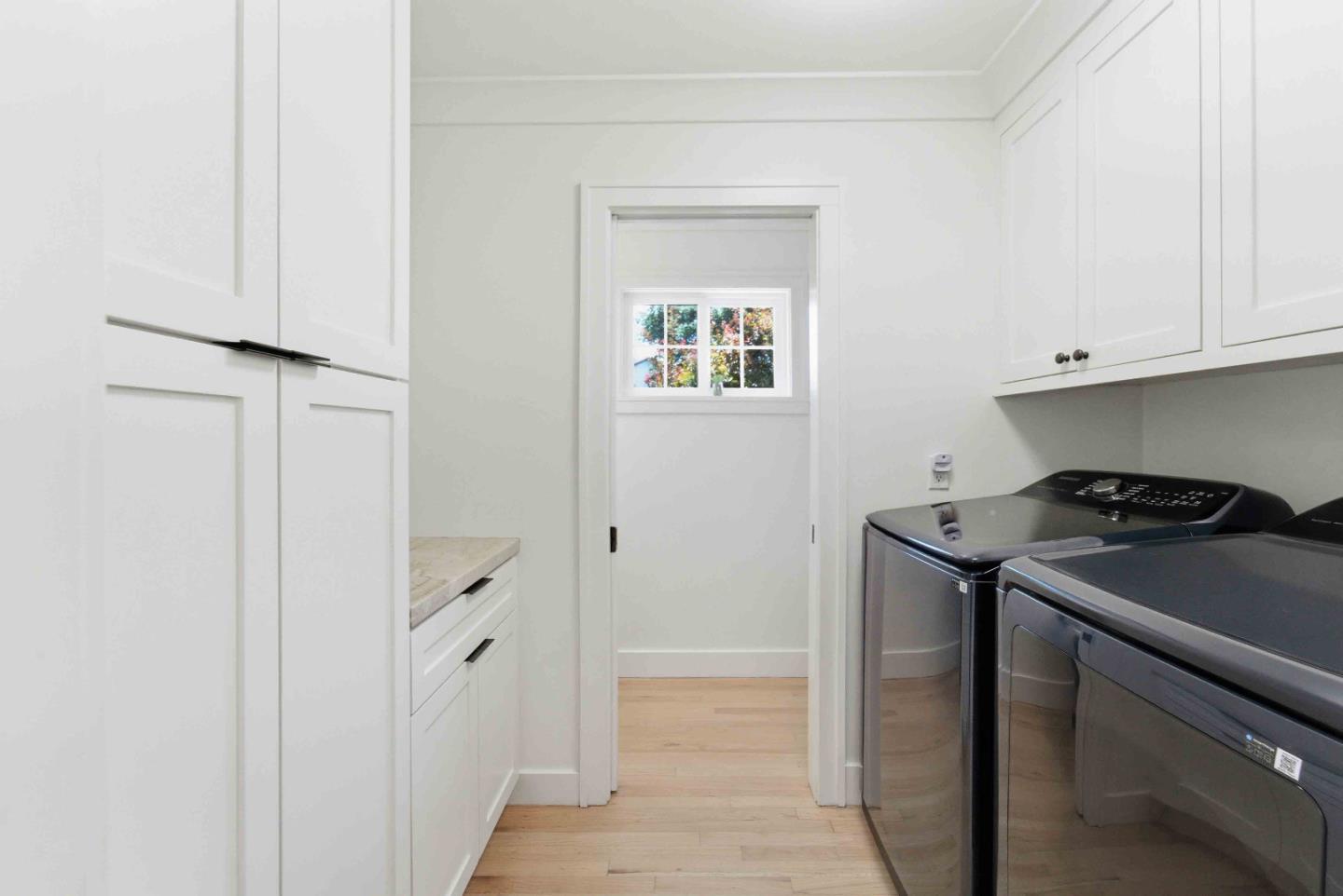 Detail Gallery Image 15 of 44 For 16180 Jasmine Way, Los Gatos,  CA 95032 - 3 Beds | 3 Baths