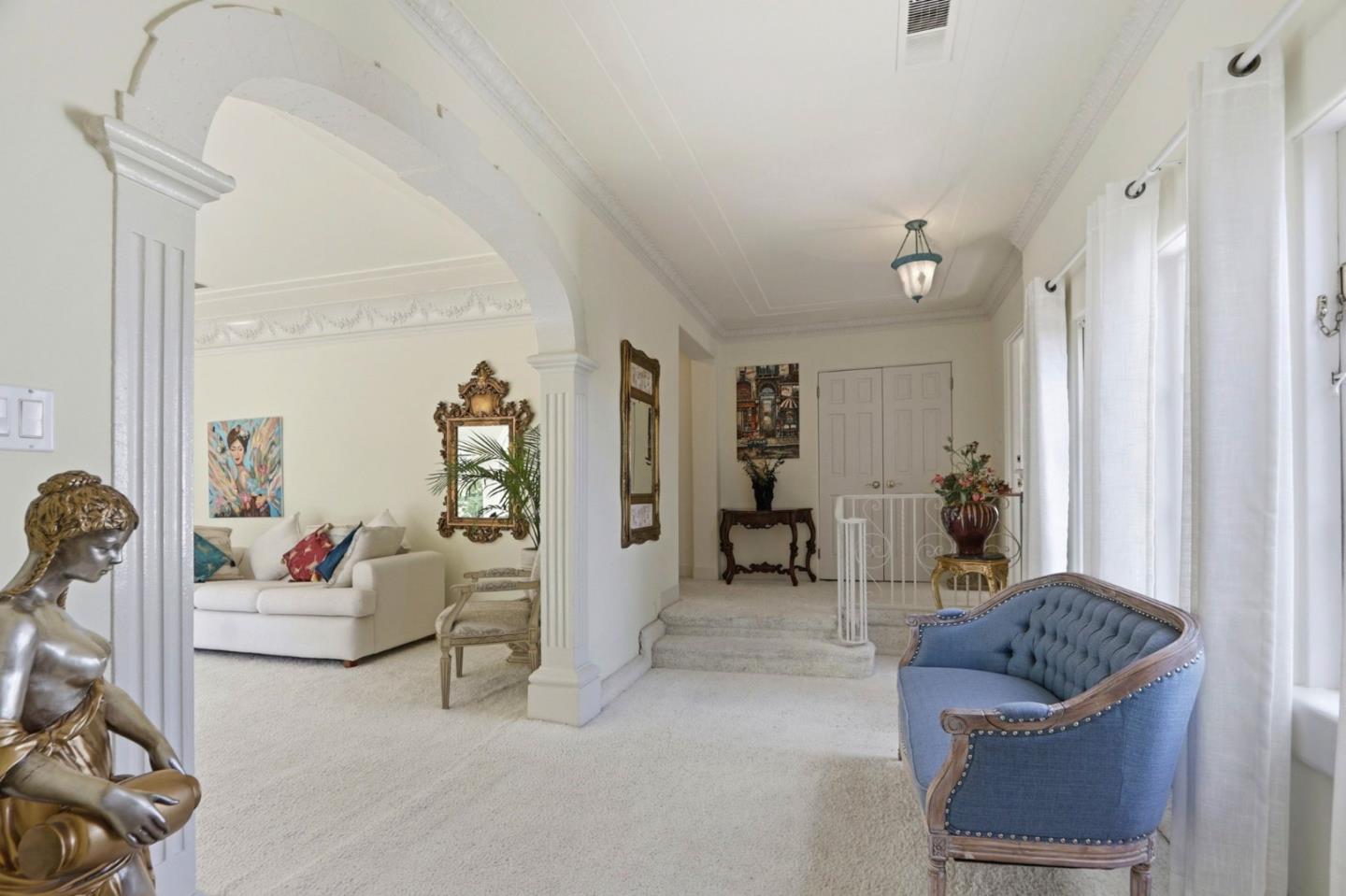 Detail Gallery Image 11 of 47 For 18211 Saratoga Los Gatos Rd, Monte Sereno,  CA 95030 - 4 Beds | 2 Baths