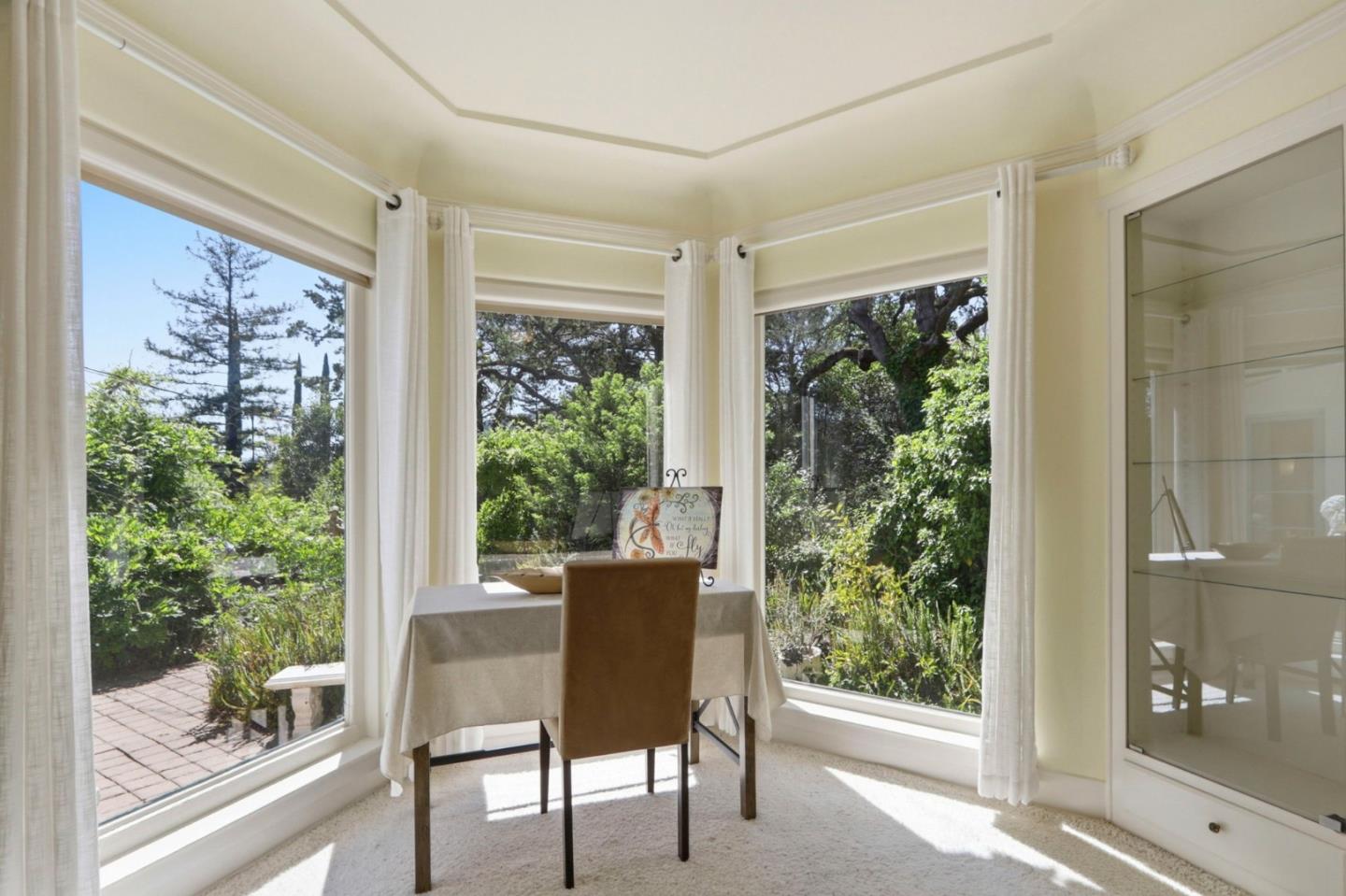 Detail Gallery Image 15 of 47 For 18211 Saratoga Los Gatos Rd, Monte Sereno,  CA 95030 - 4 Beds | 2 Baths