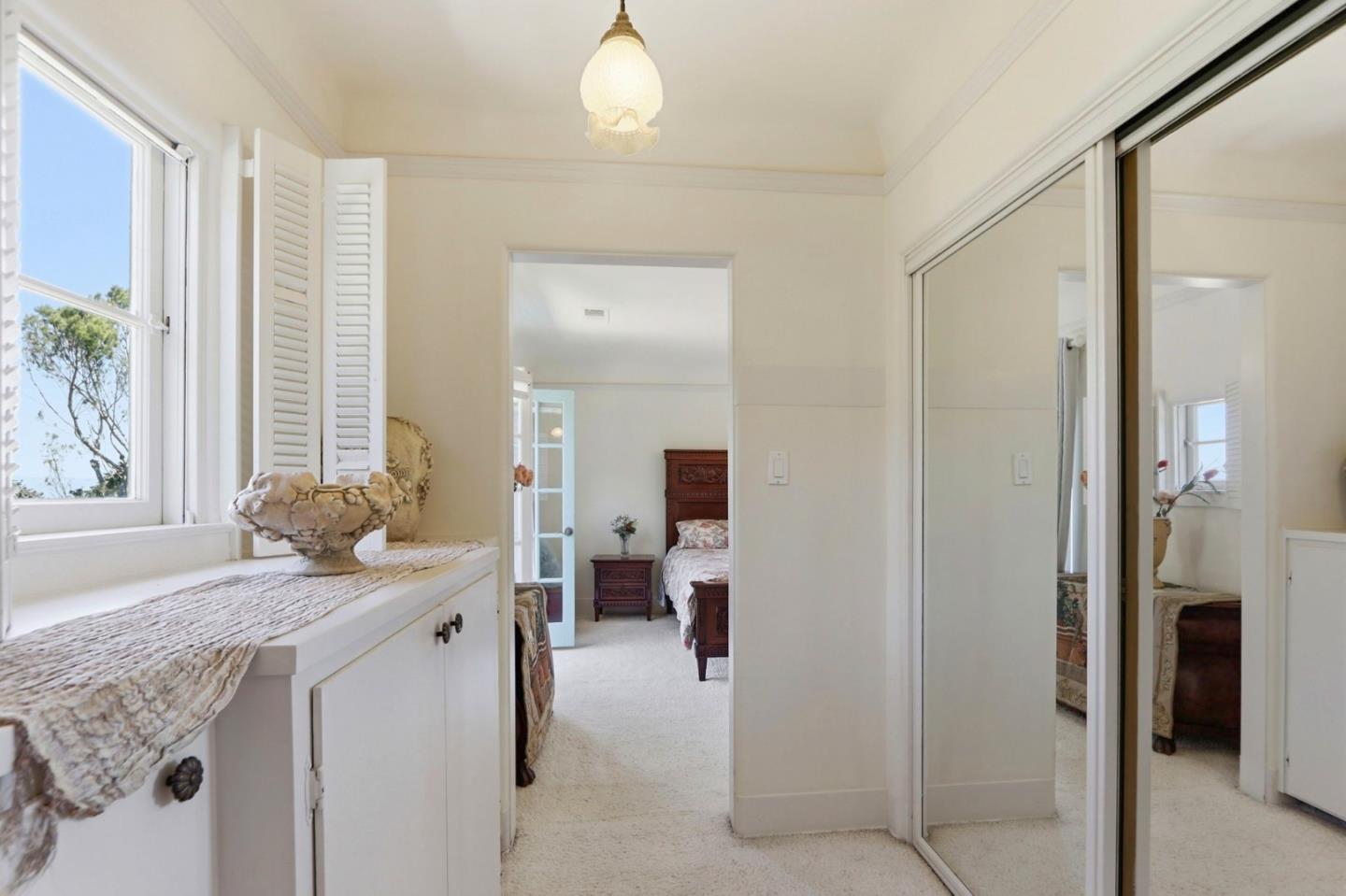 Detail Gallery Image 21 of 47 For 18211 Saratoga Los Gatos Rd, Monte Sereno,  CA 95030 - 4 Beds | 2 Baths