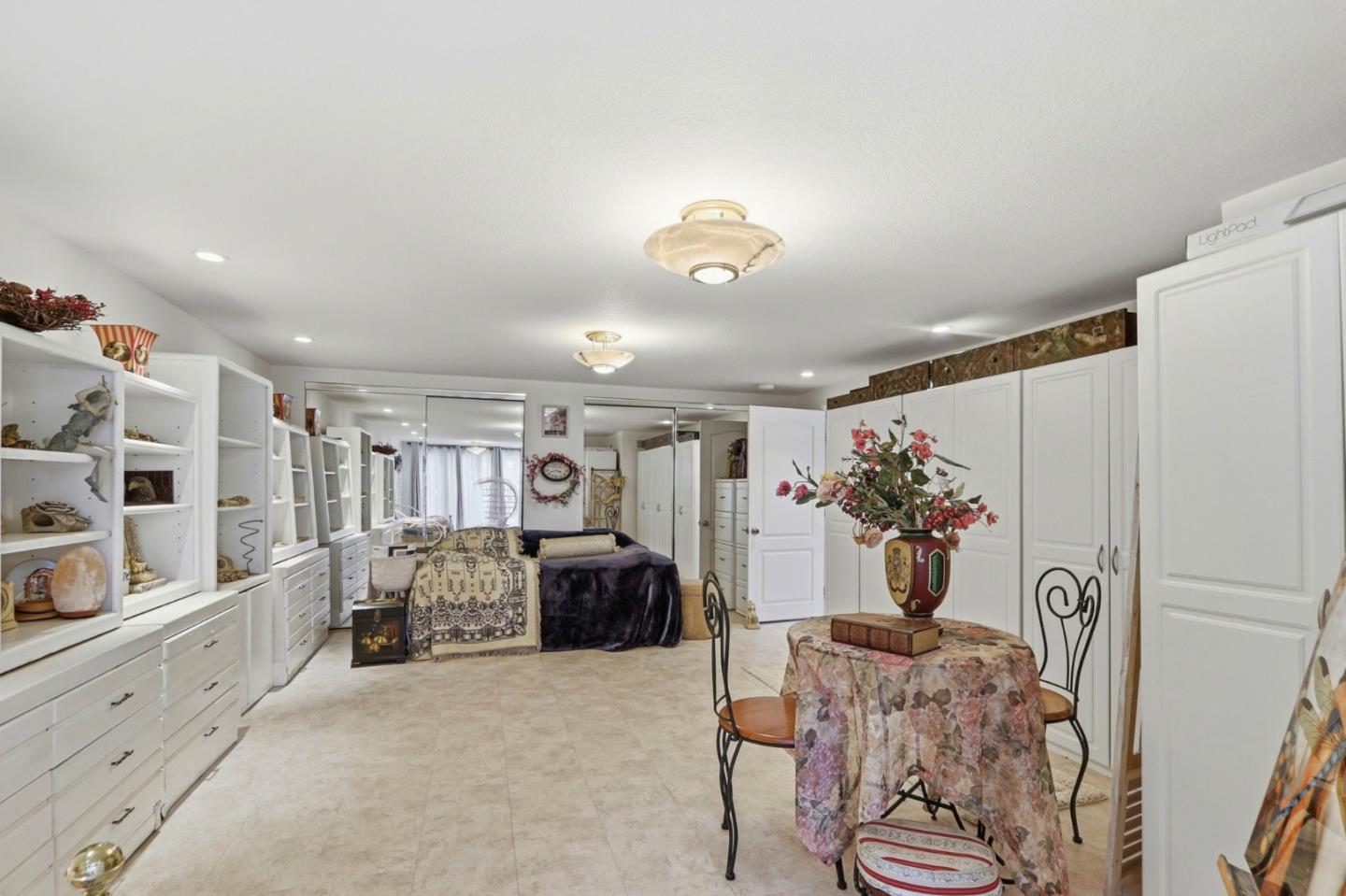 Detail Gallery Image 30 of 47 For 18211 Saratoga Los Gatos Rd, Monte Sereno,  CA 95030 - 4 Beds | 2 Baths