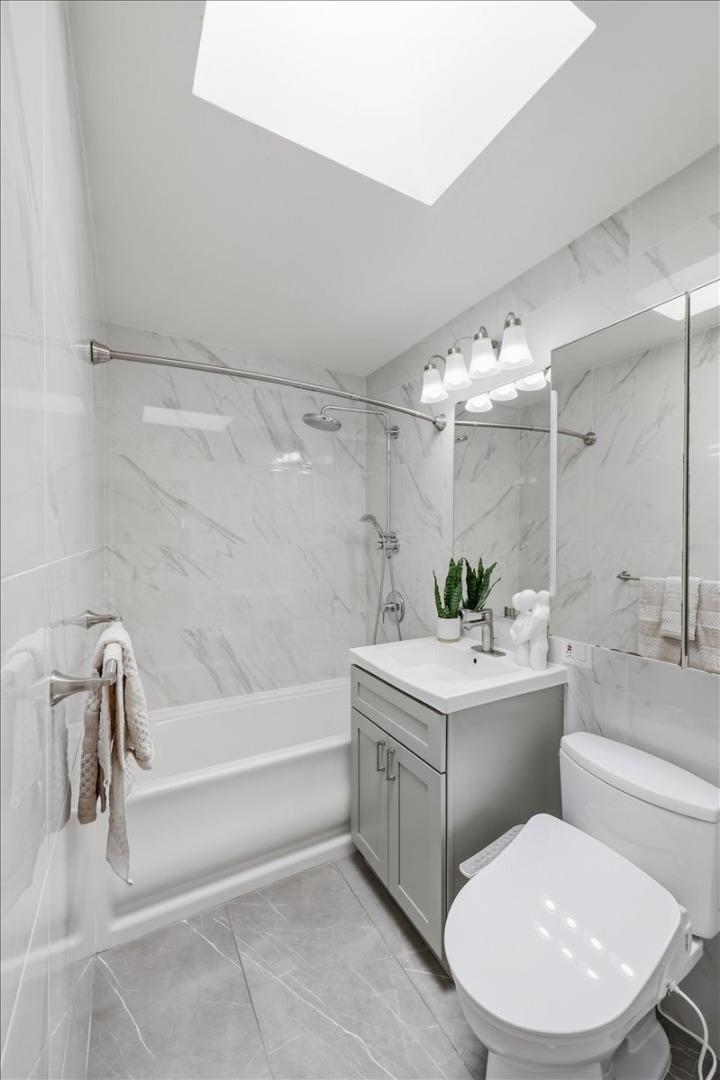 Detail Gallery Image 35 of 97 For 1019 Riverton Dr, San Carlos,  CA 94070 - 3 Beds | 1 Baths