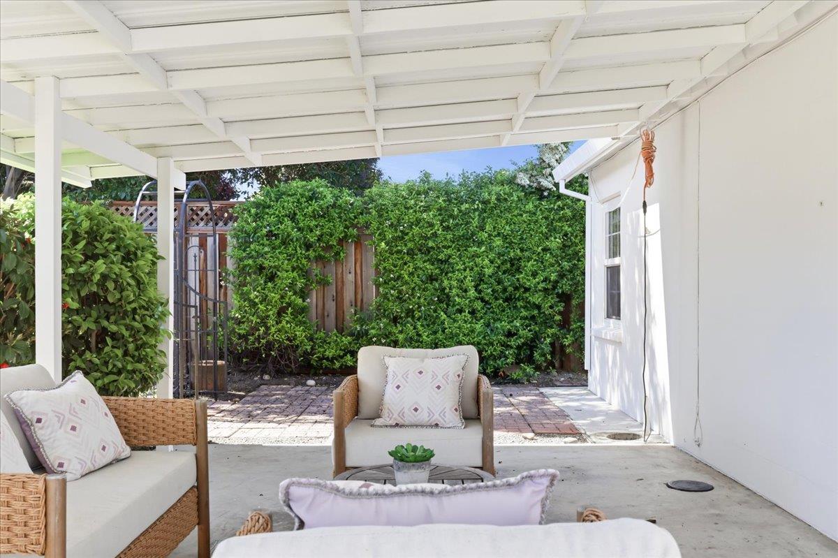 Detail Gallery Image 61 of 97 For 1019 Riverton Dr, San Carlos,  CA 94070 - 3 Beds | 1 Baths