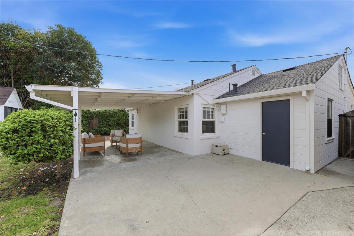 Detail Gallery Image 65 of 97 For 1019 Riverton Dr, San Carlos,  CA 94070 - 3 Beds | 1 Baths