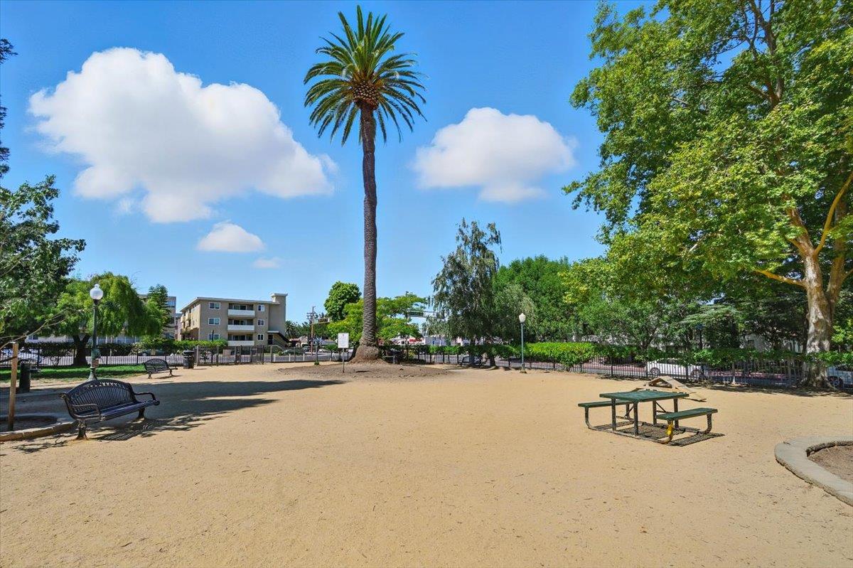 Detail Gallery Image 93 of 97 For 1019 Riverton Dr, San Carlos,  CA 94070 - 3 Beds | 1 Baths