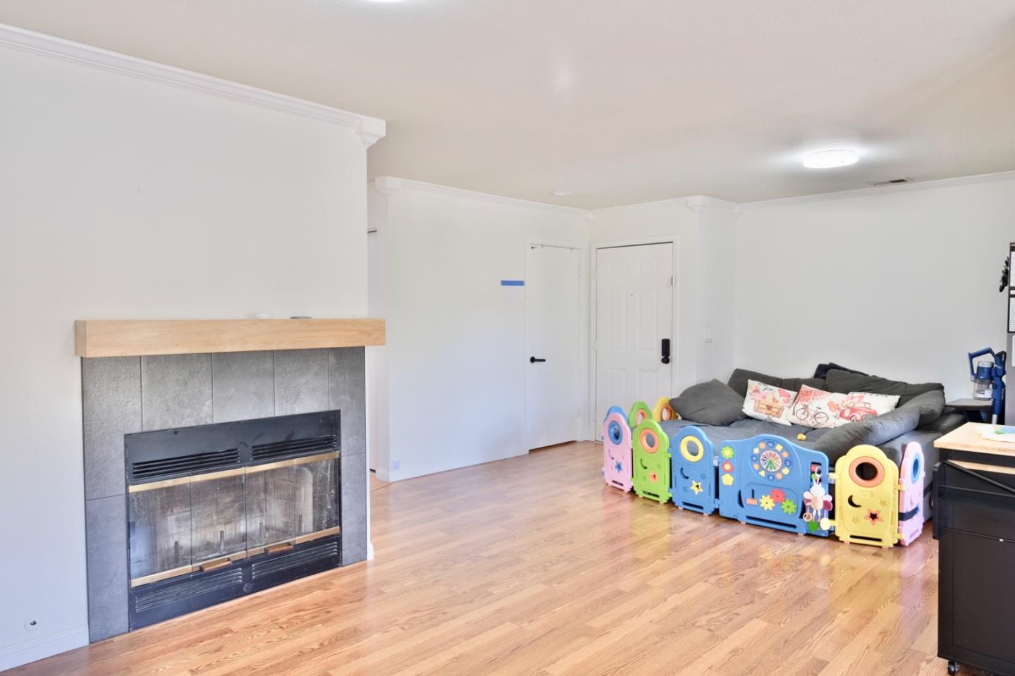 Photo #9: ML82041909 Listing: Photo #9