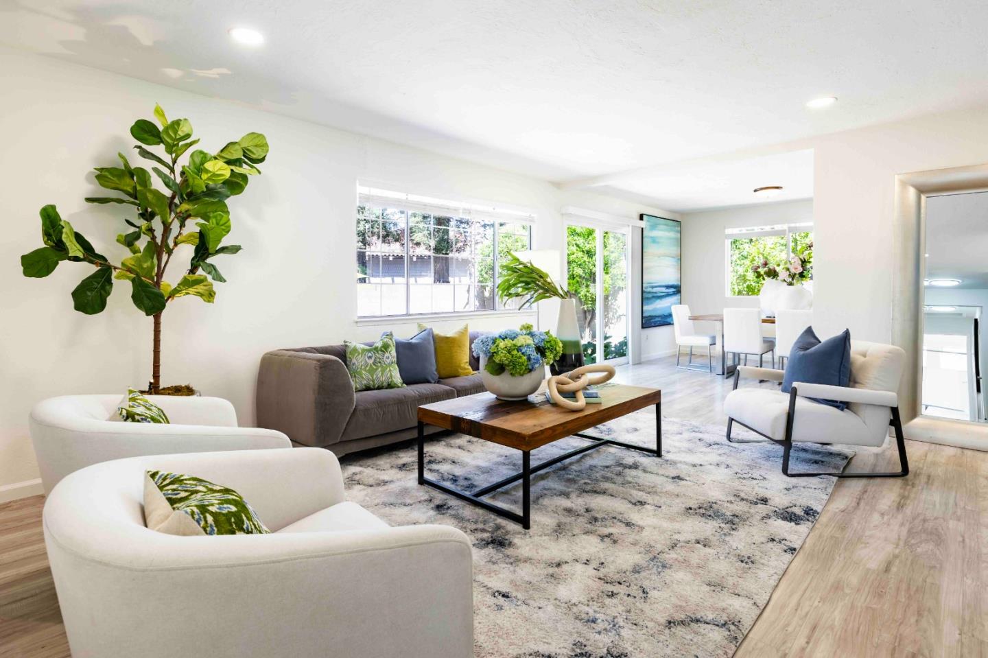 Detail Gallery Image 2 of 19 For 10101 Richwood Dr, Cupertino,  CA 95014 - 3 Beds | 2 Baths