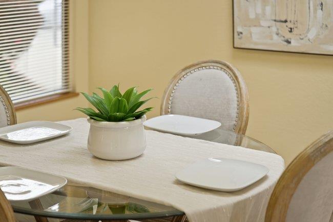 Detail Gallery Image 10 of 42 For 425 Exeter Pl, Marina,  CA 93933 - 4 Beds | 2 Baths