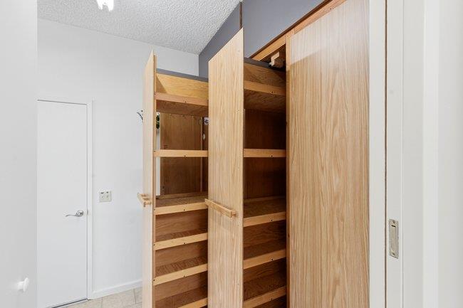 Detail Gallery Image 16 of 42 For 425 Exeter Pl, Marina,  CA 93933 - 4 Beds | 2 Baths