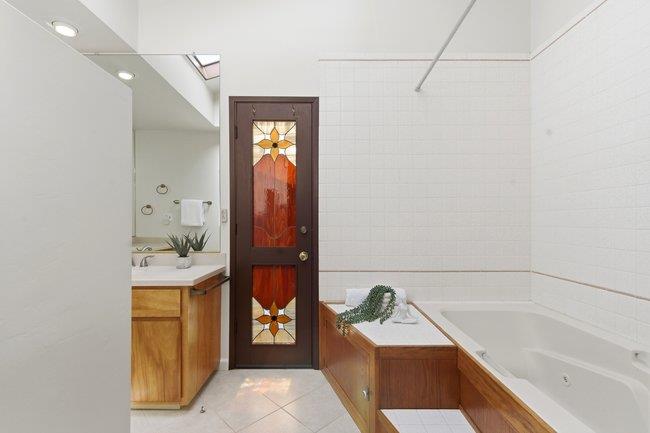 Detail Gallery Image 28 of 42 For 425 Exeter Pl, Marina,  CA 93933 - 4 Beds | 2 Baths