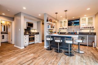 Detail Gallery Image 3 of 13 For 200 5th Ave #4,  Santa Cruz,  CA 95062 - 2 Beds | 2 Baths