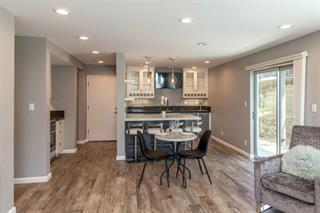 Detail Gallery Image 4 of 13 For 200 5th Ave #4,  Santa Cruz,  CA 95062 - 2 Beds | 2 Baths