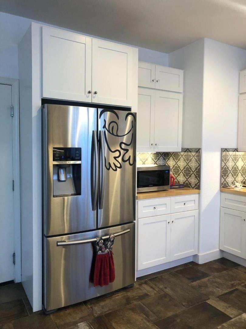 Detail Gallery Image 12 of 25 For 10864 Peerless Ct, Oakland,  CA 94603 - 3 Beds | 2/1 Baths