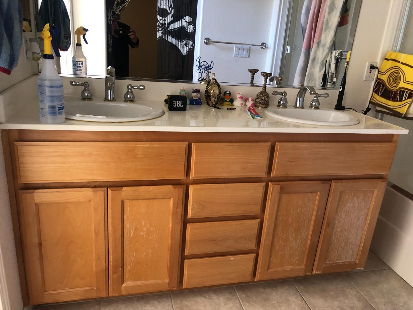 Detail Gallery Image 19 of 25 For 10864 Peerless Ct, Oakland,  CA 94603 - 3 Beds | 2/1 Baths