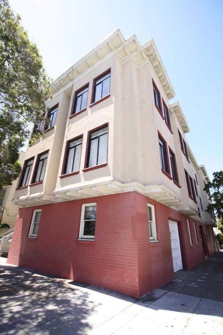 Detail Gallery Image 2 of 39 For 1003-1011 Anza St, San Francisco,  CA 94118 - – Beds | – Baths