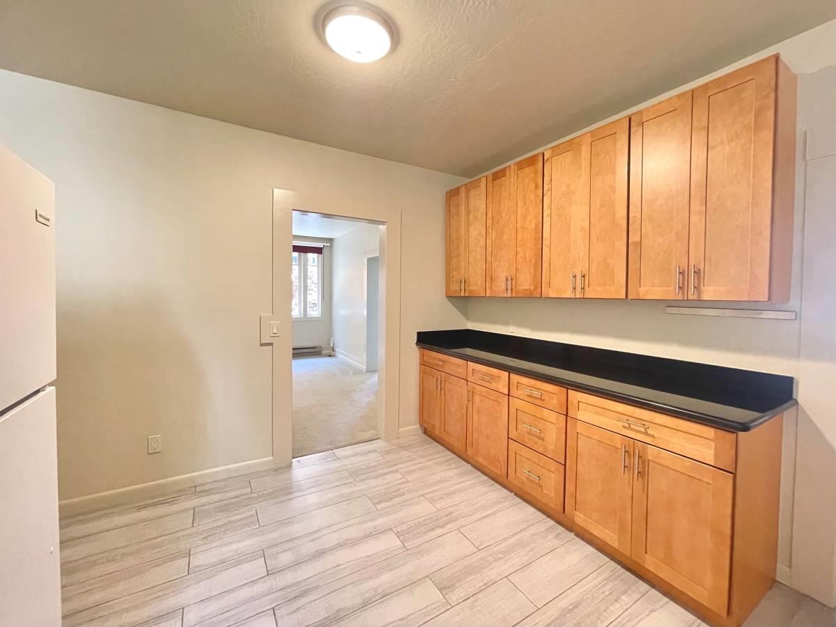 Detail Gallery Image 27 of 39 For 1003-1011 Anza St, San Francisco,  CA 94118 - – Beds | – Baths