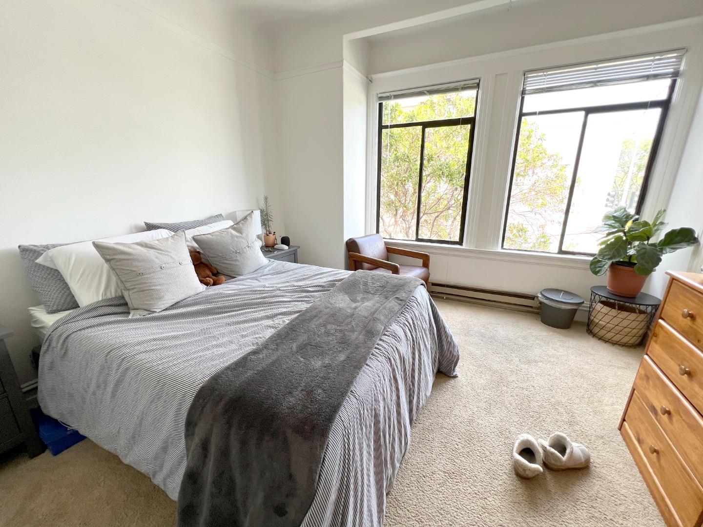 Detail Gallery Image 6 of 39 For 1003-1011 Anza St, San Francisco,  CA 94118 - – Beds | – Baths