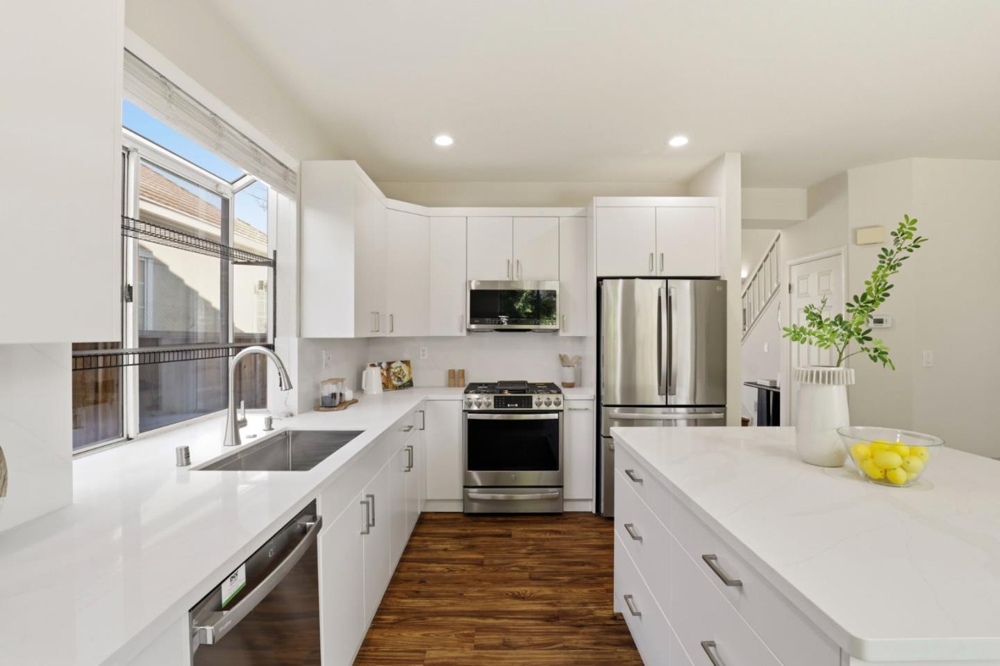 Detail Gallery Image 15 of 33 For 34237 Tupelo St, Fremont,  CA 94555 - 4 Beds | 3 Baths