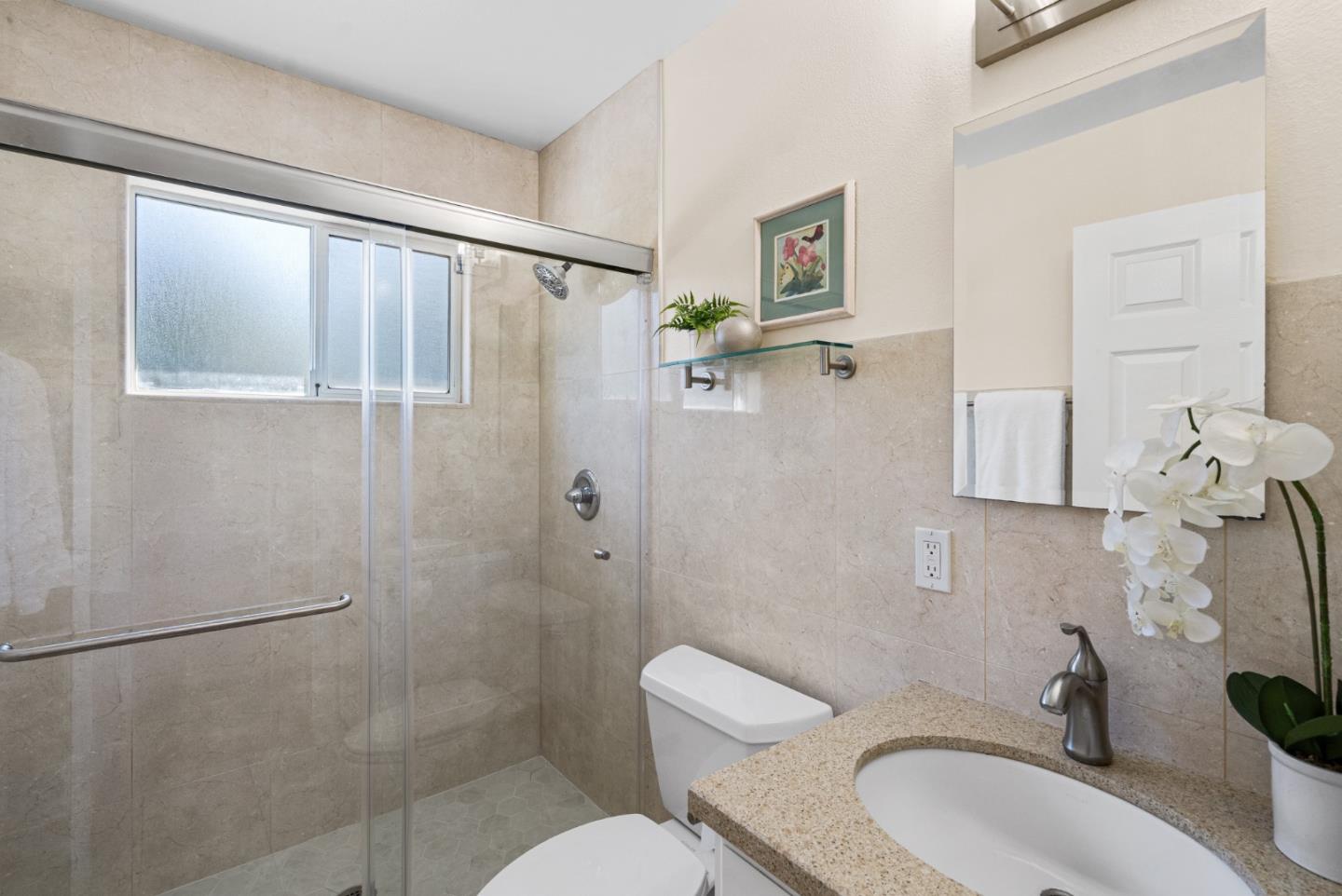 Detail Gallery Image 21 of 28 For 966 Chelan Dr, Sunnyvale,  CA 94087 - 3 Beds | 2 Baths