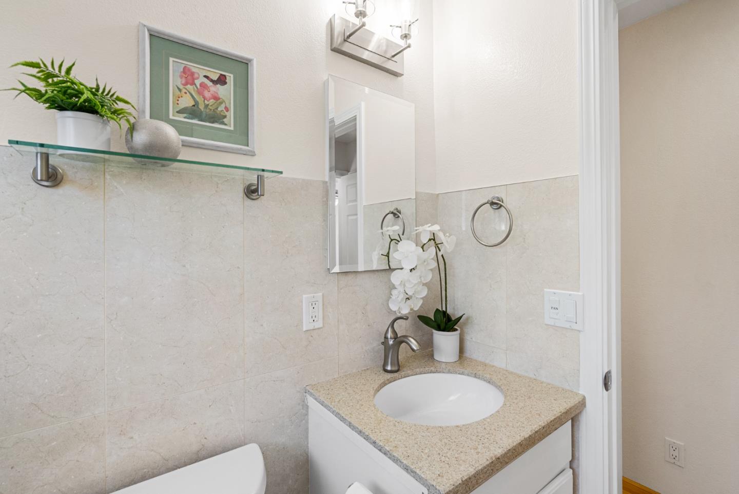 Detail Gallery Image 22 of 28 For 966 Chelan Dr, Sunnyvale,  CA 94087 - 3 Beds | 2 Baths
