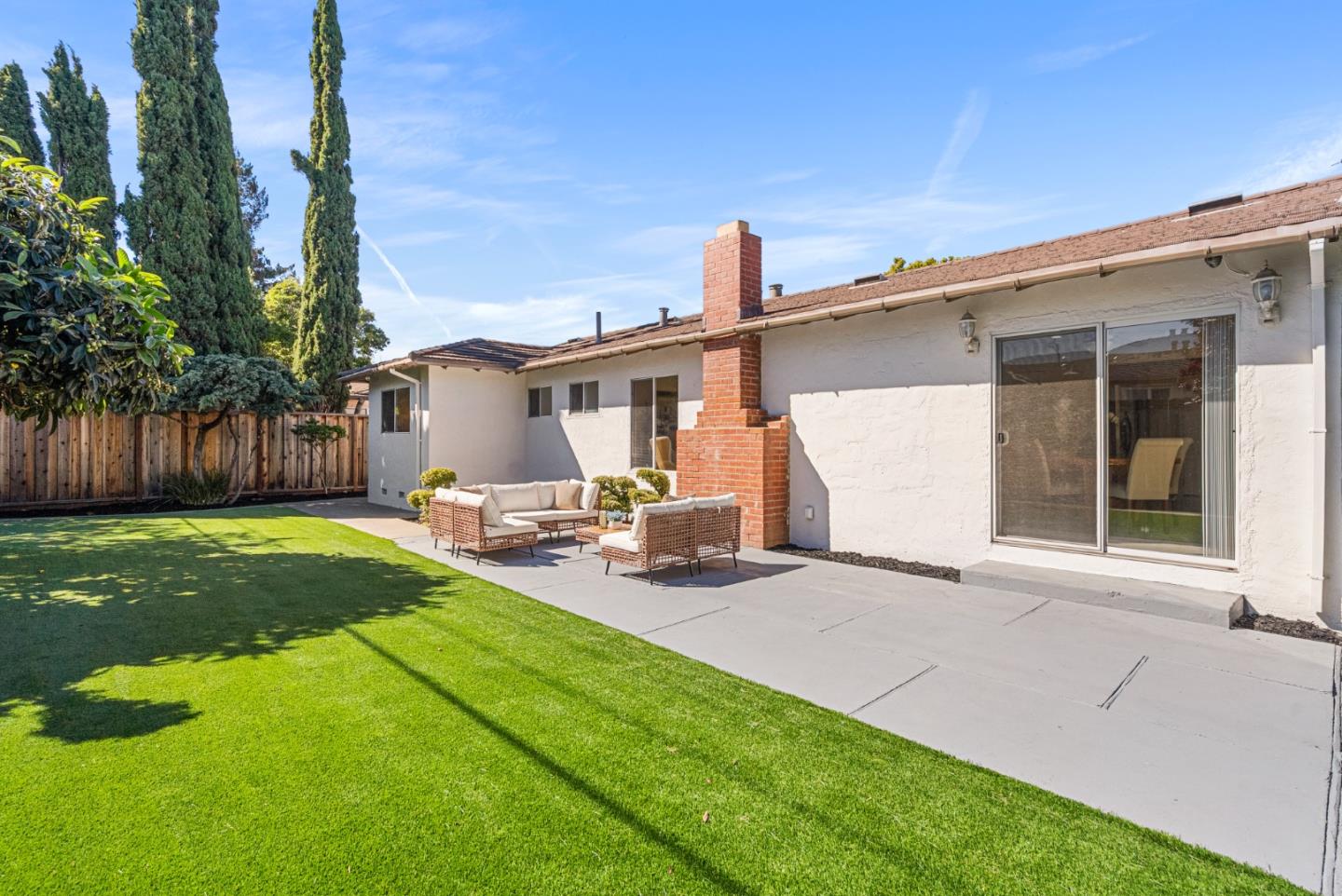 Detail Gallery Image 23 of 28 For 966 Chelan Dr, Sunnyvale,  CA 94087 - 3 Beds | 2 Baths