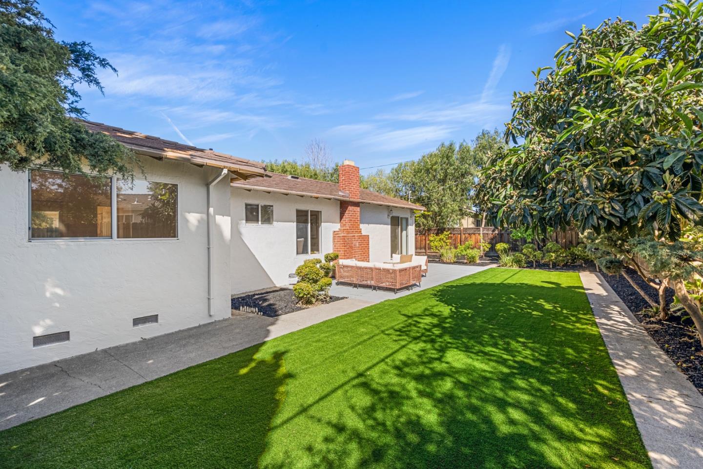 Detail Gallery Image 25 of 28 For 966 Chelan Dr, Sunnyvale,  CA 94087 - 3 Beds | 2 Baths