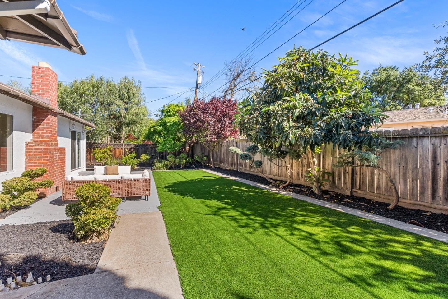 Detail Gallery Image 26 of 28 For 966 Chelan Dr, Sunnyvale,  CA 94087 - 3 Beds | 2 Baths