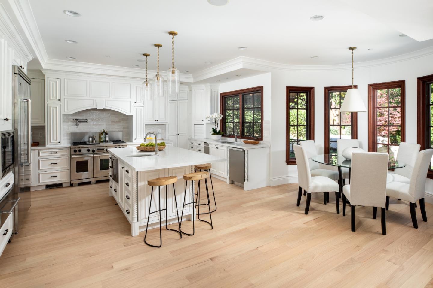 Detail Gallery Image 10 of 43 For 795 Nash Rd, Los Altos,  CA 94024 - 4 Beds | 4/1 Baths