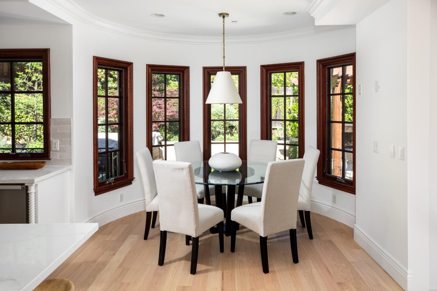 Detail Gallery Image 12 of 43 For 795 Nash Rd, Los Altos,  CA 94024 - 4 Beds | 4/1 Baths