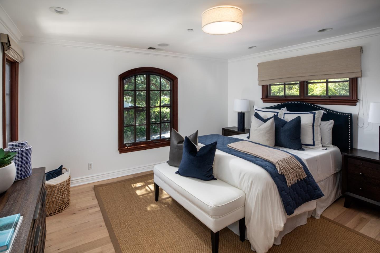 Detail Gallery Image 21 of 43 For 795 Nash Rd, Los Altos,  CA 94024 - 4 Beds | 4/1 Baths