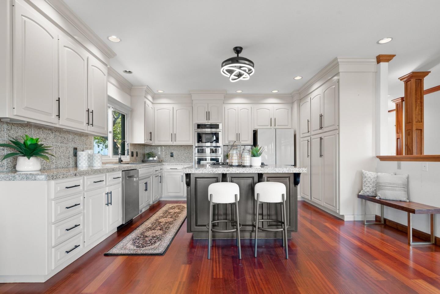 Detail Gallery Image 17 of 102 For 17 Kite Hill Rd, Santa Cruz,  CA 95060 - 4 Beds | 3/1 Baths