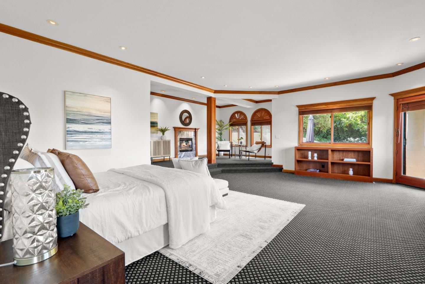 Detail Gallery Image 24 of 102 For 17 Kite Hill Rd, Santa Cruz,  CA 95060 - 4 Beds | 3/1 Baths