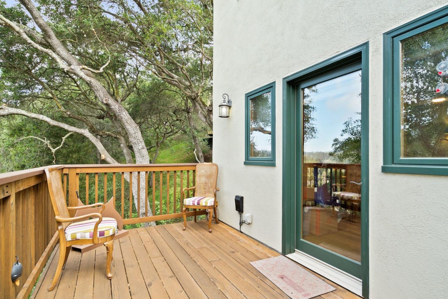 Detail Gallery Image 45 of 102 For 17 Kite Hill Rd, Santa Cruz,  CA 95060 - 4 Beds | 3/1 Baths