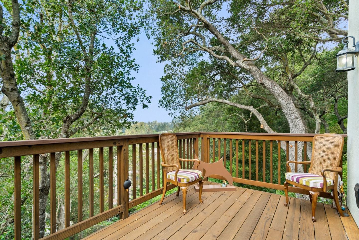 Detail Gallery Image 50 of 102 For 17 Kite Hill Rd, Santa Cruz,  CA 95060 - 4 Beds | 3/1 Baths