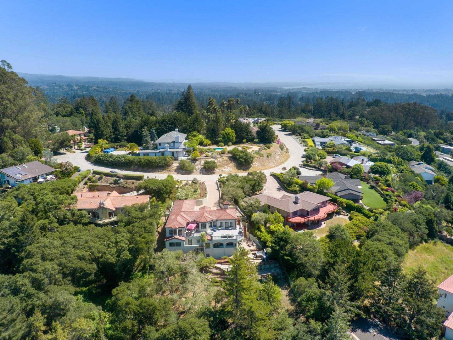 Detail Gallery Image 66 of 102 For 17 Kite Hill Rd, Santa Cruz,  CA 95060 - 4 Beds | 3/1 Baths