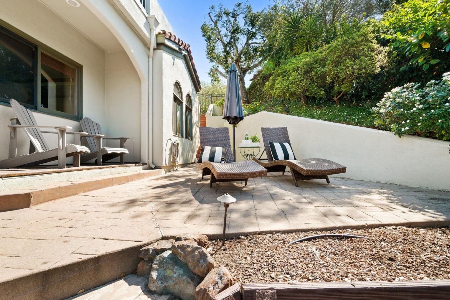 Detail Gallery Image 97 of 102 For 17 Kite Hill Rd, Santa Cruz,  CA 95060 - 4 Beds | 3/1 Baths