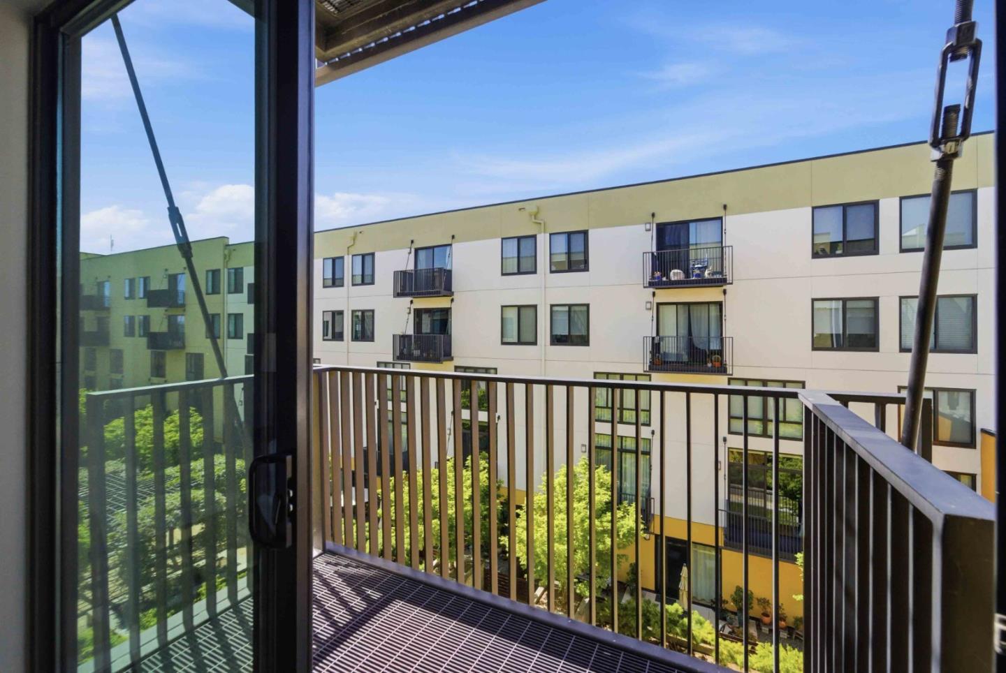 Detail Gallery Image 10 of 40 For 88 Bush St #3170,  San Jose,  CA 95126 - 2 Beds | 2 Baths