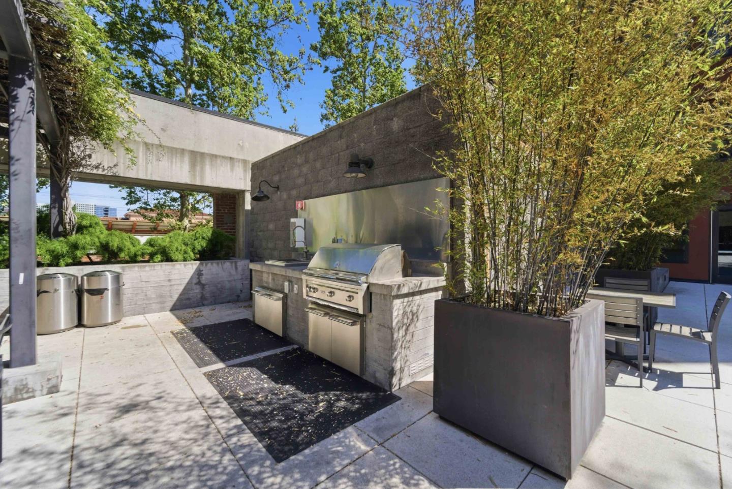 Detail Gallery Image 32 of 40 For 88 Bush St #3170,  San Jose,  CA 95126 - 2 Beds | 2 Baths