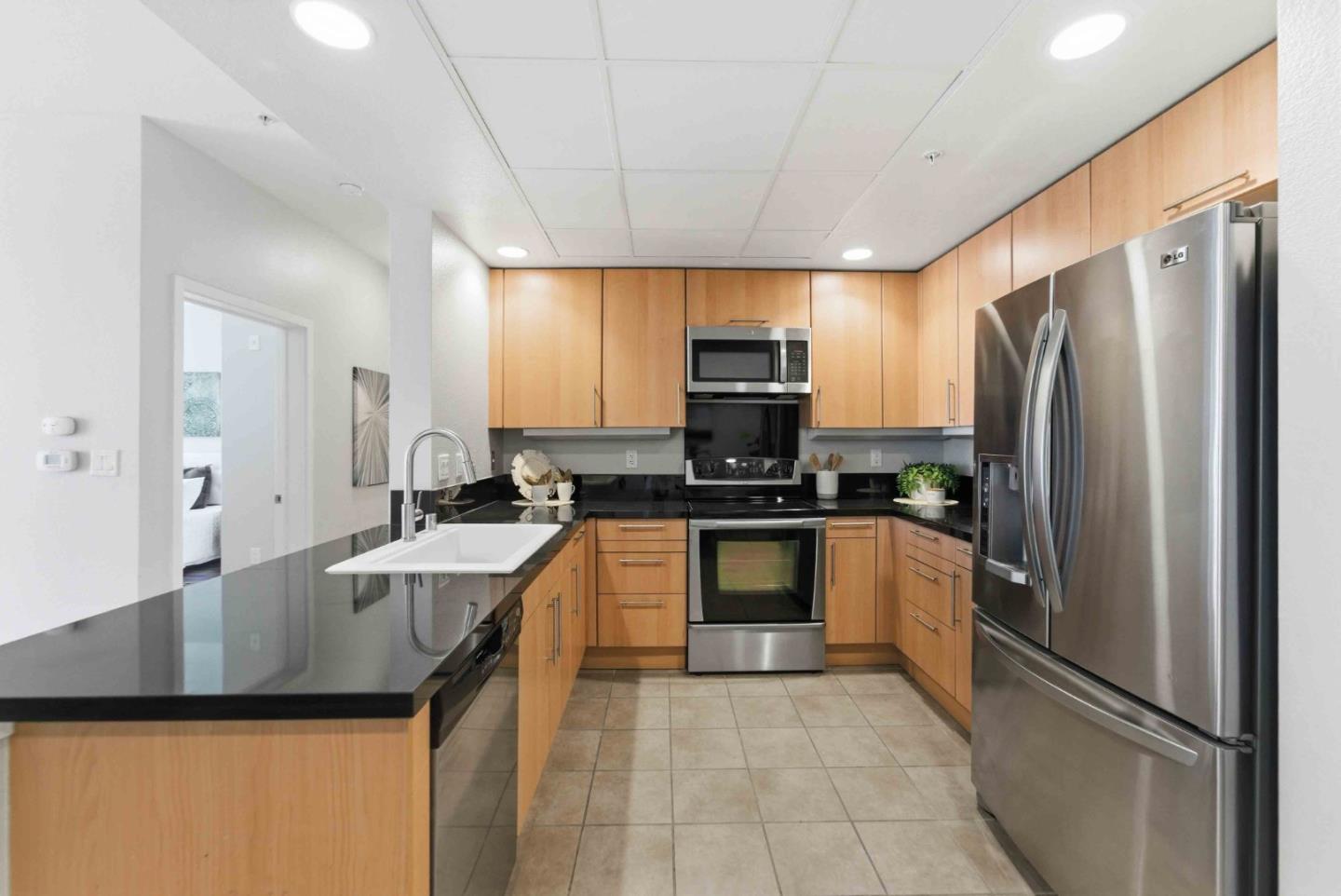 Detail Gallery Image 6 of 40 For 88 Bush St #3170,  San Jose,  CA 95126 - 2 Beds | 2 Baths