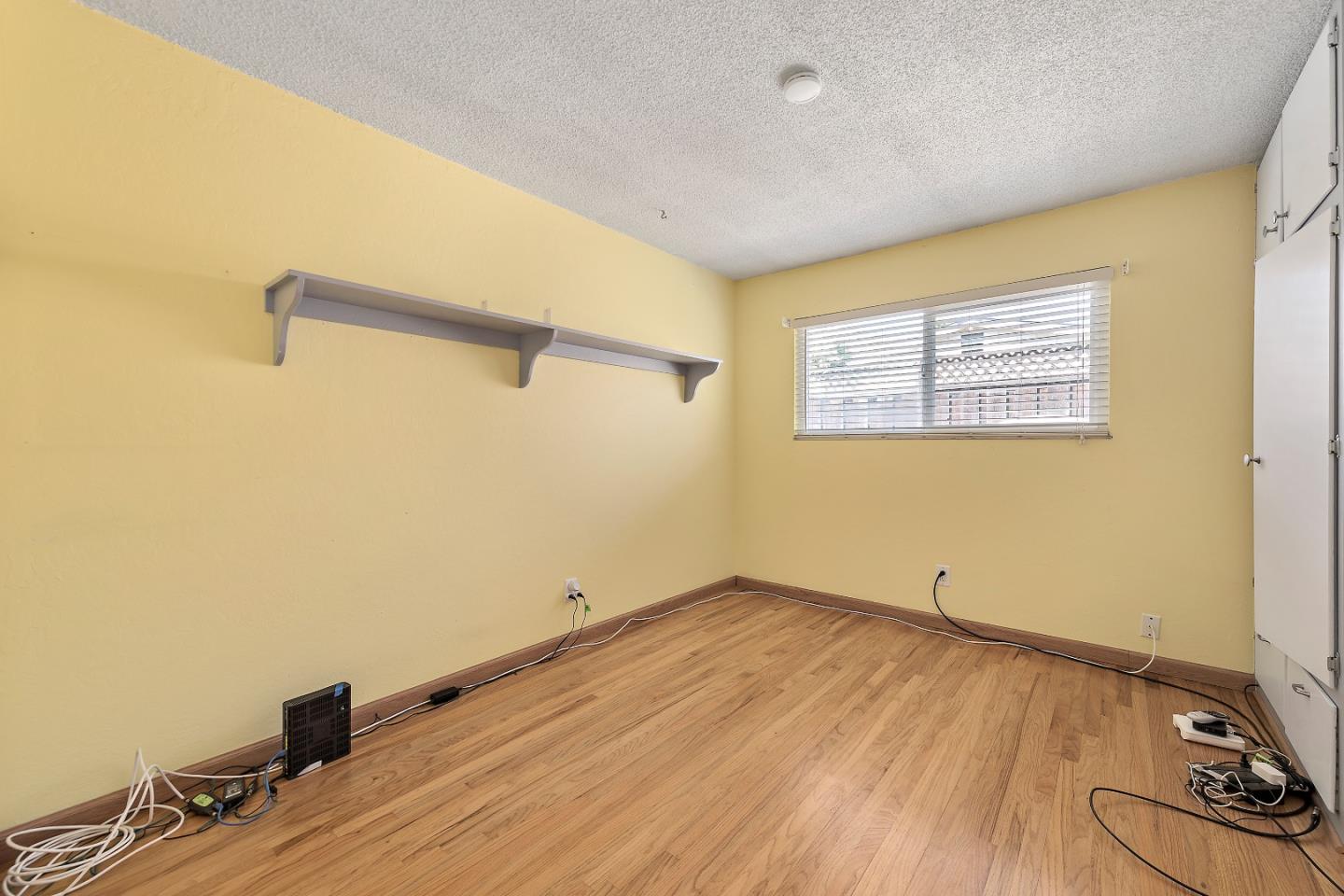 Detail Gallery Image 12 of 21 For 1471 Inskip Dr, Campbell,  CA 95008 - 3 Beds | 2 Baths